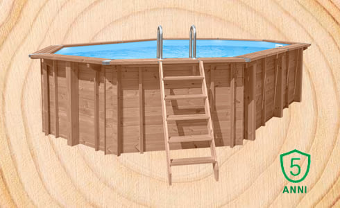 Piscina in legno fuori terra ottagonale allungata Riva 490: qualità e Sistema a incastro facilitato per una lunga durata.